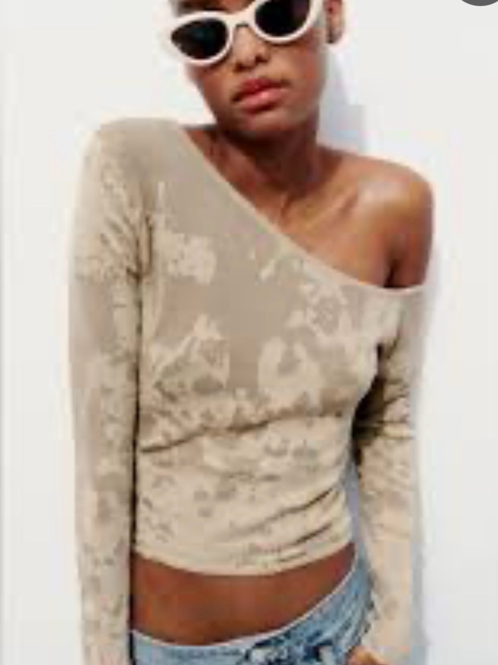 Zara M Beige Fitted One Shoulder Patterned Long-Sleeve Cropped Knit Jersey Top